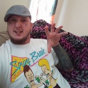 Meet your Posher, Kenneth